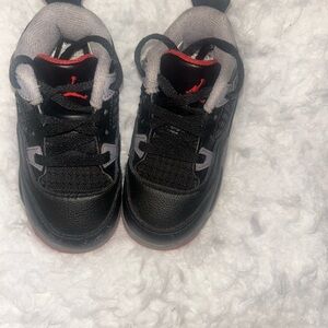 Jordan Black and Red Sneakers with Stylish Upper and Comfortable Collar